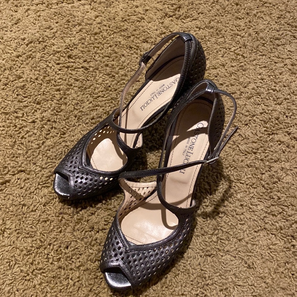 EUC Italian Made Gastone Lucioli Gray Platform Heels Size 39.5